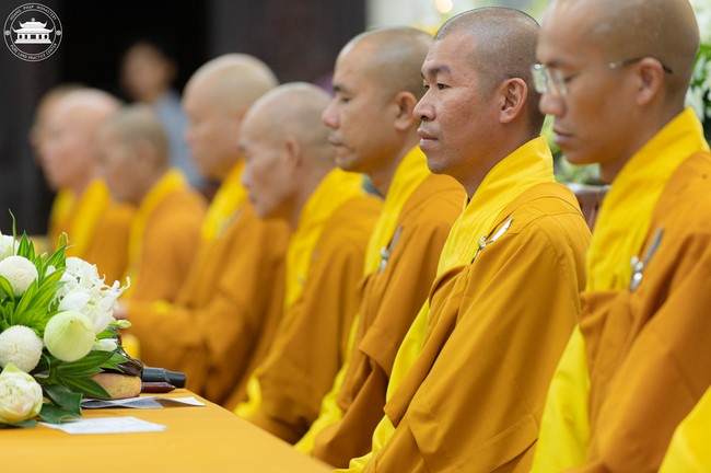 The Ordination Ceremony on Nov. 20th, Year of the Cat