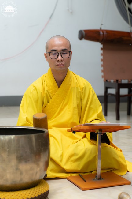 The Ordination Ceremony on Nov. 20th, Year of the Cat