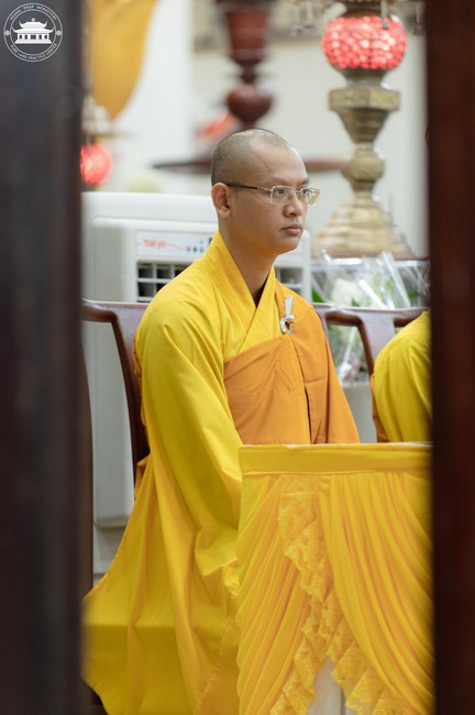 The Ordination Ceremony on Nov. 20th, Year of the Cat