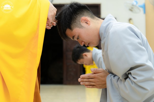 The Ordination Ceremony on Nov. 20th, Year of the Cat