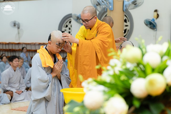 The Ordination Ceremony on Nov. 20th, Year of the Cat