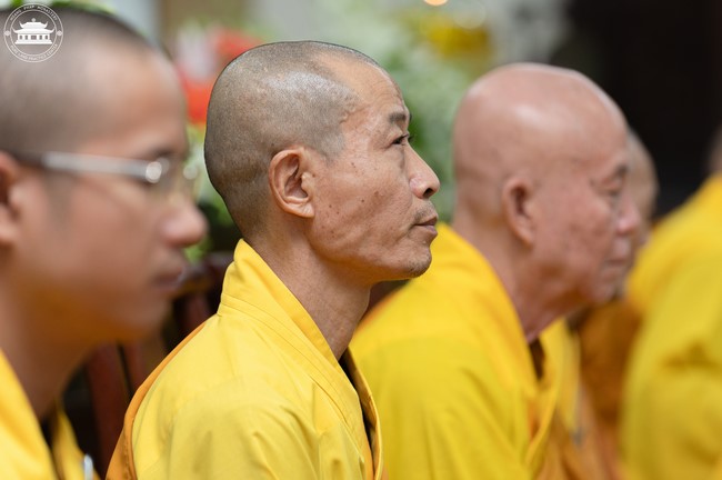 The Ordination Ceremony on Nov. 20th, Year of the Cat