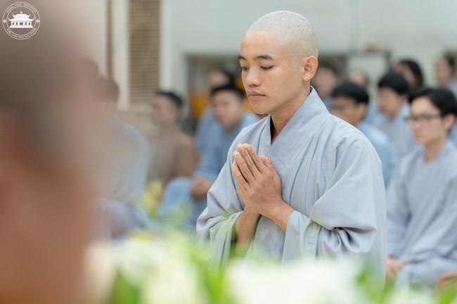 The Ordination Ceremony on Nov. 20th, Year of the Cat