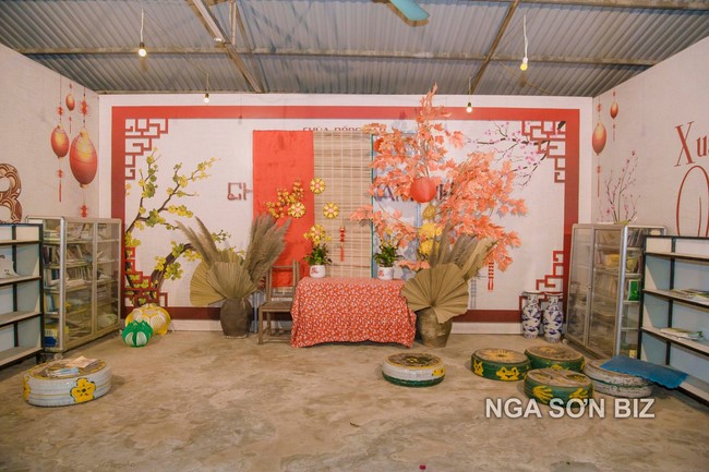 Commemorating enlightened achievement of Bodhisattva Siddhartha at Dong Cao pagoda