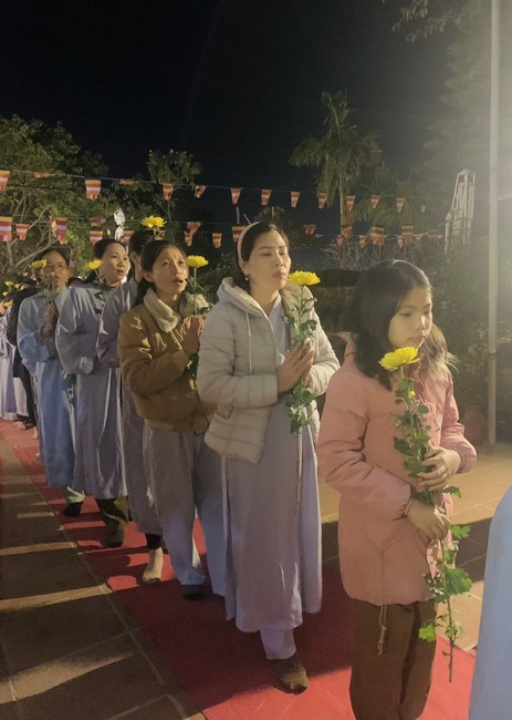 Commemorating enlightened achievement of Bodhisattva Siddhartha at Dong Cao pagoda