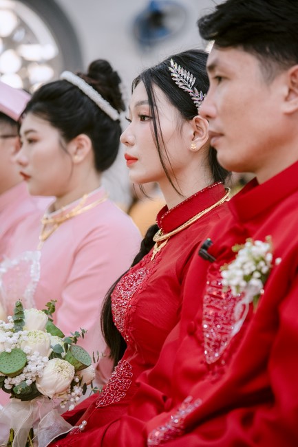 Wedding Ceremony at the pagoda