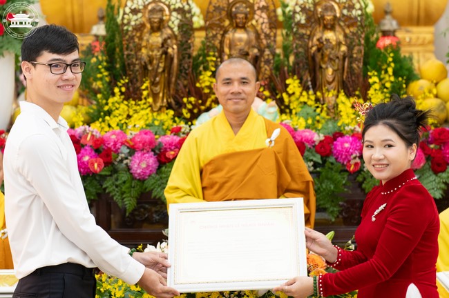 Wedding Ceremony at the pagoda