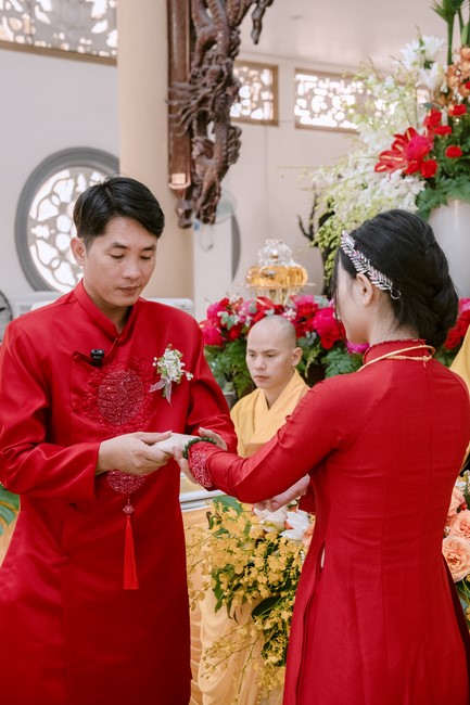 Wedding Ceremony at the pagoda