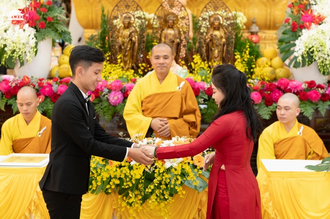 Wedding Ceremony at the pagoda