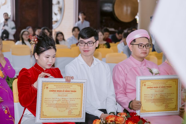 Wedding Ceremony at the pagoda