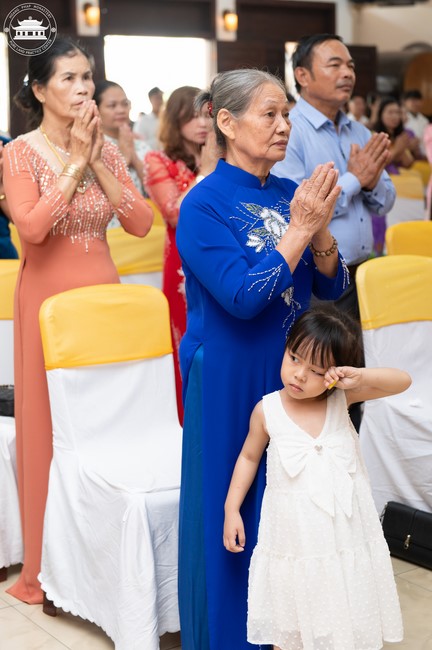 Wedding Ceremony at the pagoda