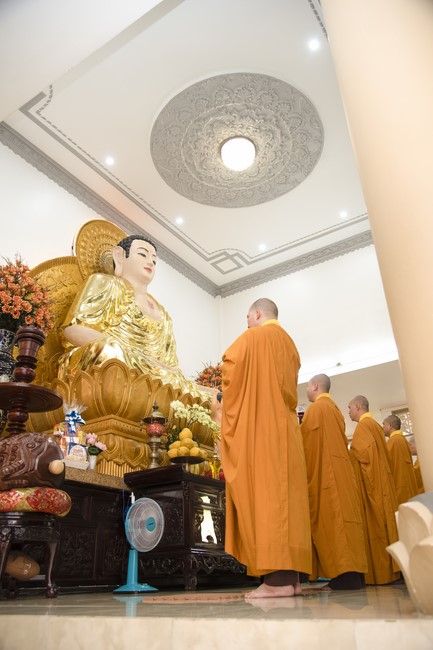 Wedding Ceremony at the pagoda