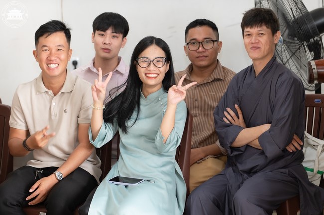 Wedding Ceremony at the pagoda
