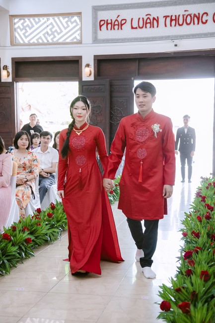 Wedding Ceremony at the pagoda