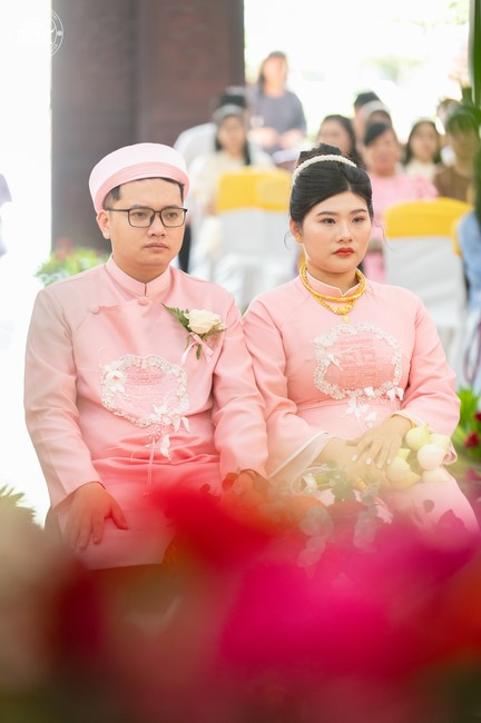 Wedding Ceremony at the pagoda