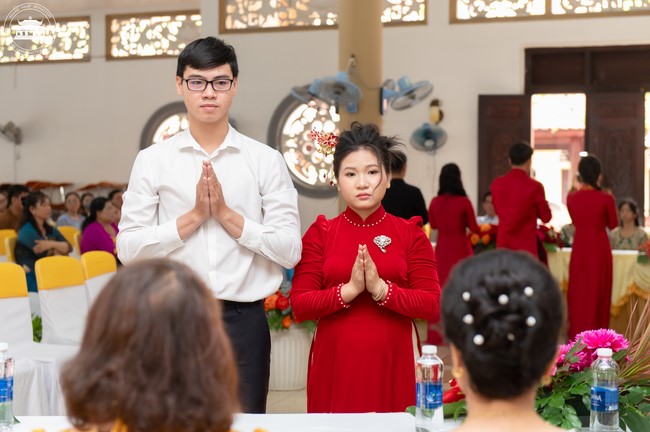 Wedding Ceremony at the pagoda