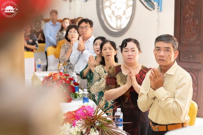 Wedding Ceremony at the pagoda