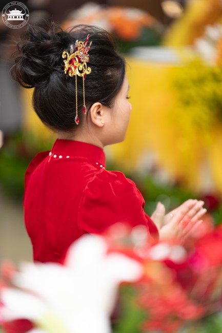 Wedding Ceremony at the pagoda