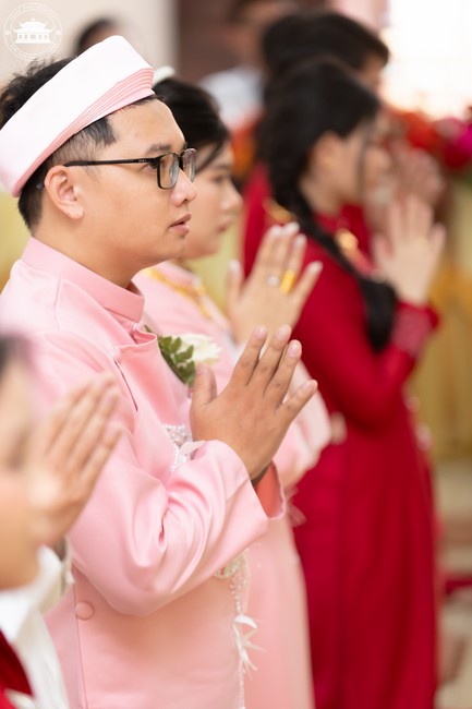 Wedding Ceremony at the pagoda