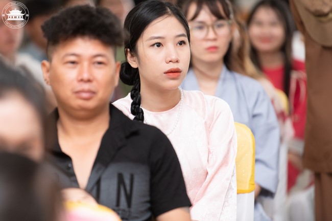 Wedding Ceremony at the pagoda