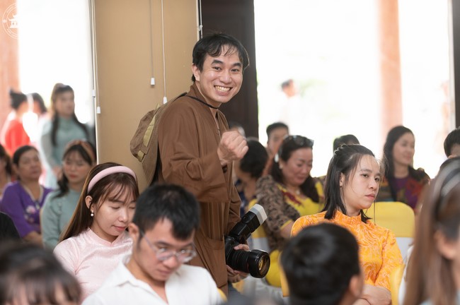 Wedding Ceremony at the pagoda