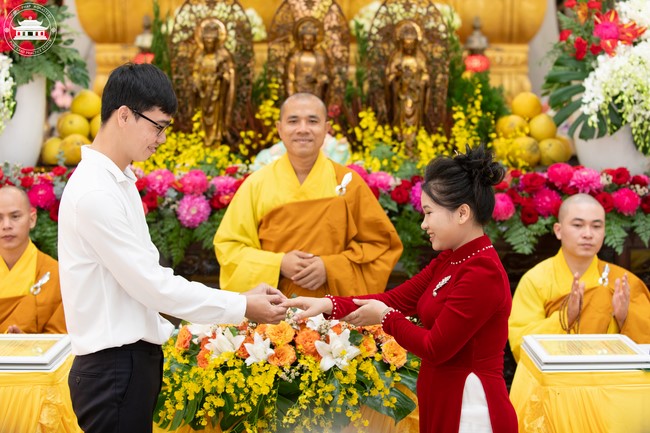 Wedding Ceremony at the pagoda