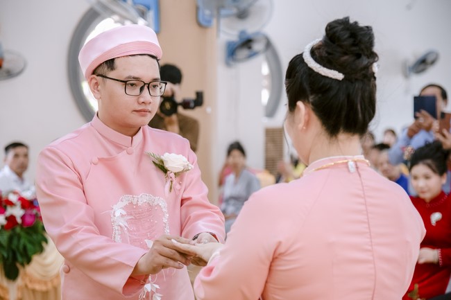 Wedding Ceremony at the pagoda