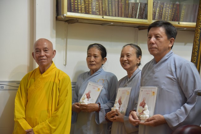The 6th gratitude Ceremony and One-Day Practice at Minh Chat ashram in Can Tho