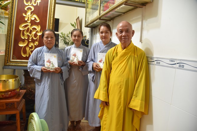 The 6th gratitude Ceremony and One-Day Practice at Minh Chat ashram in Can Tho