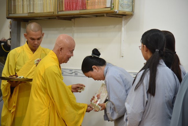 The 6th gratitude Ceremony and One-Day Practice at Minh Chat ashram in Can Tho