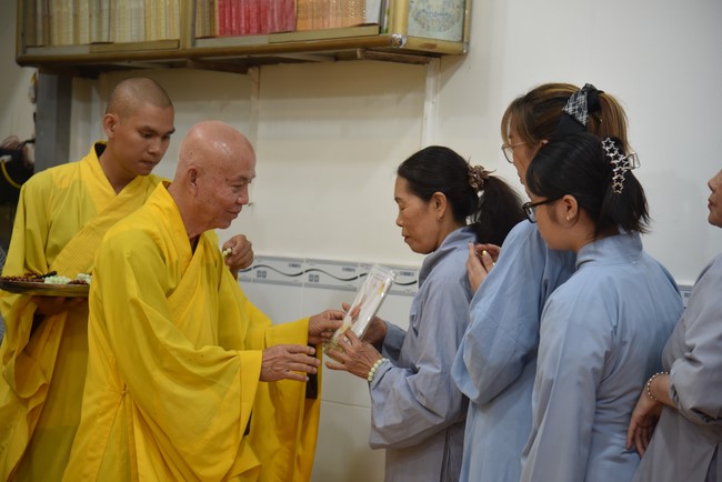The 6th gratitude Ceremony and One-Day Practice at Minh Chat ashram in Can Tho