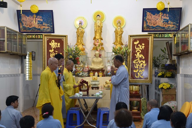 The 6th gratitude Ceremony and One-Day Practice at Minh Chat ashram in Can Tho