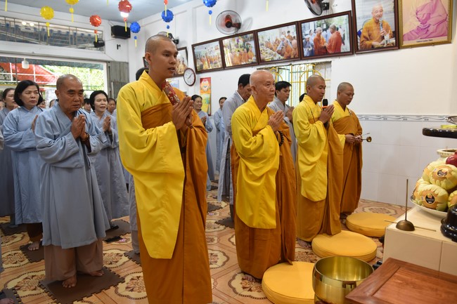 The 6th gratitude Ceremony and One-Day Practice at Minh Chat ashram in Can Tho