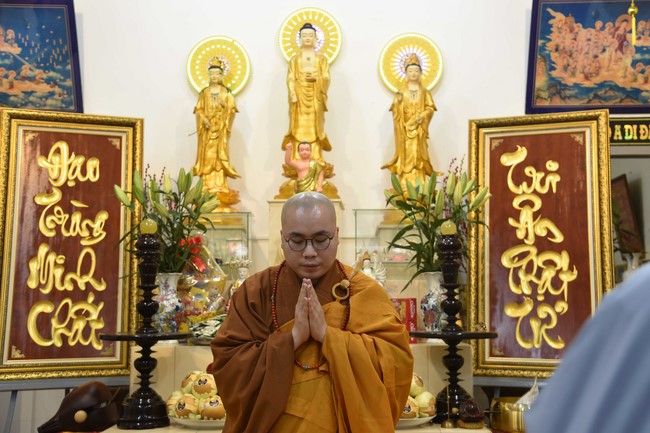 The 6th gratitude Ceremony and One-Day Practice at Minh Chat ashram in Can Tho