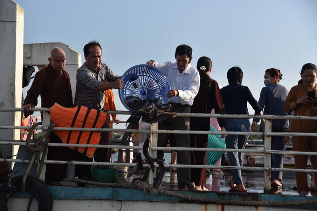 The 6th gratitude Ceremony and One-Day Practice at Minh Chat ashram in Can Tho