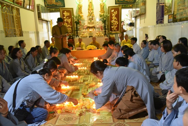 The 6th gratitude Ceremony and One-Day Practice at Minh Chat ashram in Can Tho