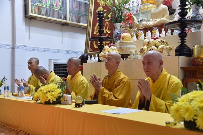 The 6th gratitude Ceremony and One-Day Practice at Minh Chat ashram in Can Tho