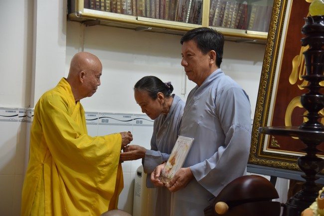 The 6th gratitude Ceremony and One-Day Practice at Minh Chat ashram in Can Tho