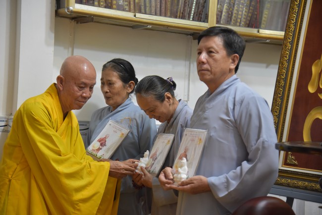 The 6th gratitude Ceremony and One-Day Practice at Minh Chat ashram in Can Tho