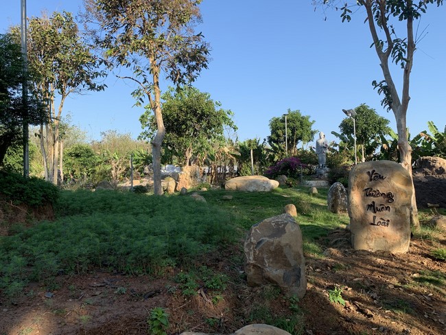 Repentant ceremony at Suoi Phap Pagoda