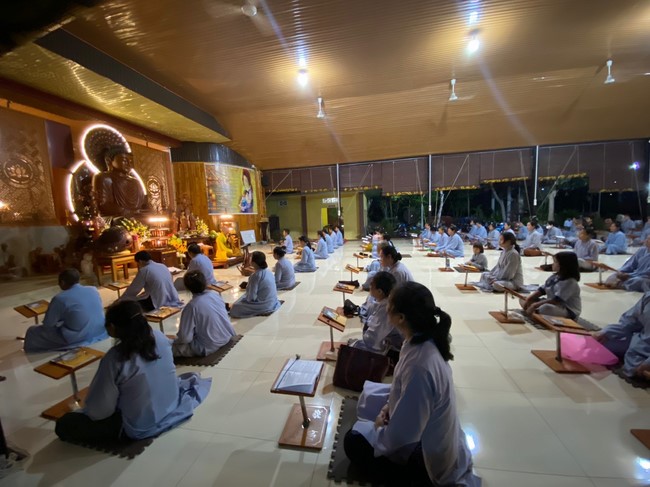 Repentant ceremony at Suoi Phap Pagoda