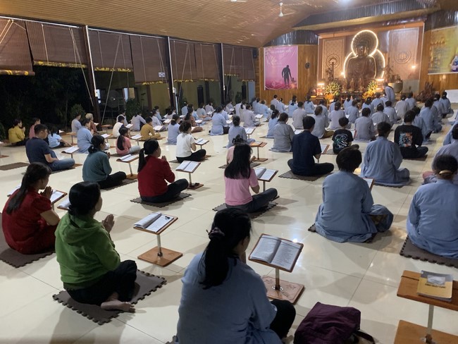 Repentant ceremony at Suoi Phap Pagoda