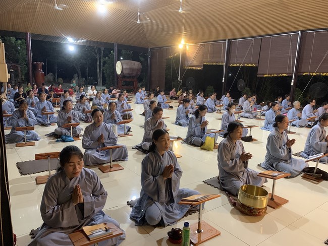 Repentant ceremony at Suoi Phap Pagoda