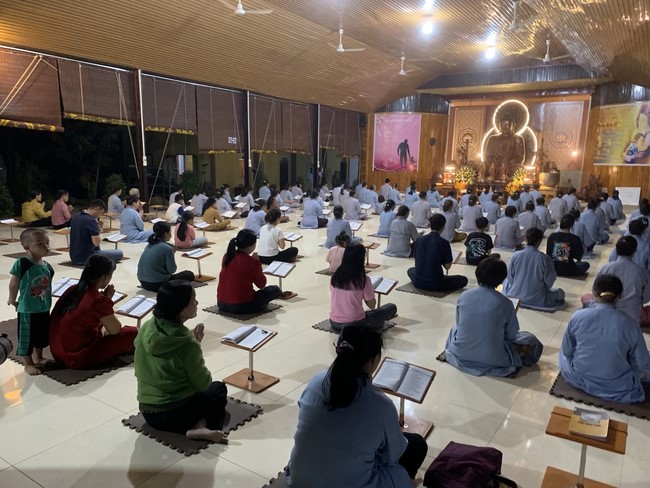 Repentant ceremony at Suoi Phap Pagoda