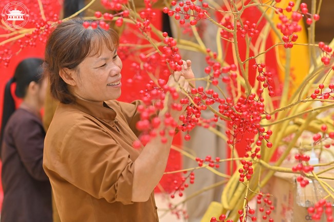Công tác chuẩn bị đón xuân Giáp Thìn