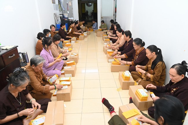 Công tác chuẩn bị đón xuân Giáp Thìn