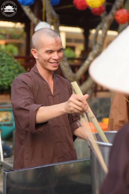 Công tác chuẩn bị đón xuân Giáp Thìn