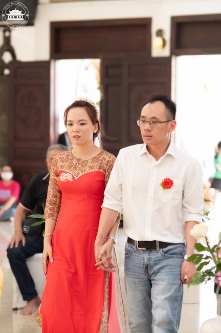 Wedding Ceremony at the pagoda