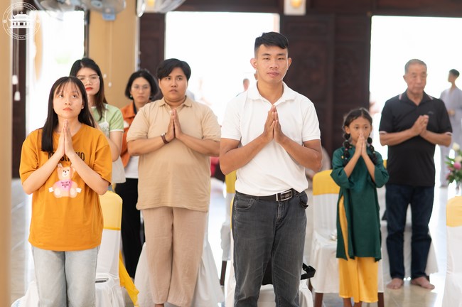 Wedding Ceremony at the pagoda