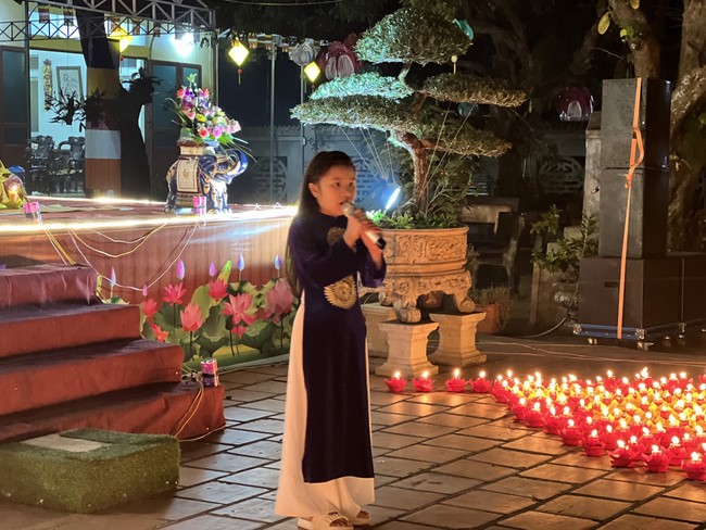 Chùa Đống Cao - Thanh Hoá: Đêm Hội Hoa Đăng Kỷ Niệm Đức Phật A Di Đà